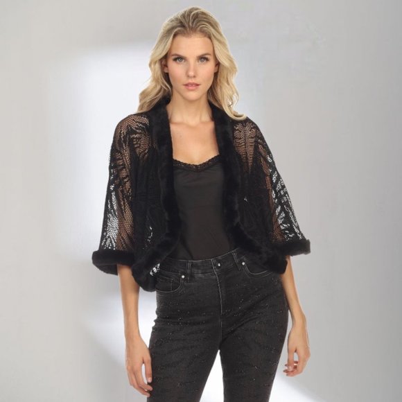 LINDI Jackets & Blazers - NWT Size M LINDI Black Lace Faux Fur Trim Open Front Cropped Jacket J1621